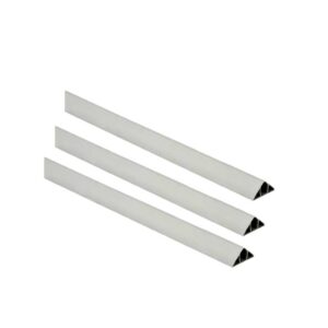 Șipca triunghiulara din plastic pentru muchi stâlpi